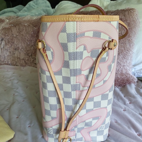 SOLD LV Summer 2017 Tahitienne Neverfull MM - Picture 3 of 9